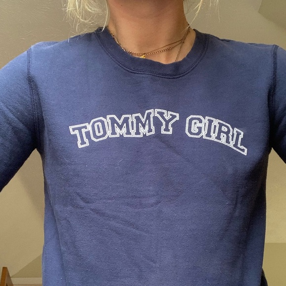 Crew neck - Picture 3 of 6